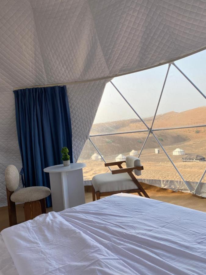 Black Camp Luxury tent
