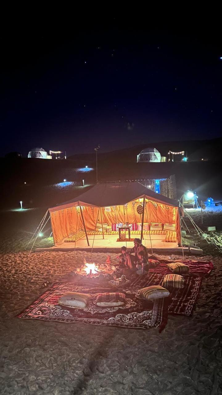 Luxury tent Black Camp *
